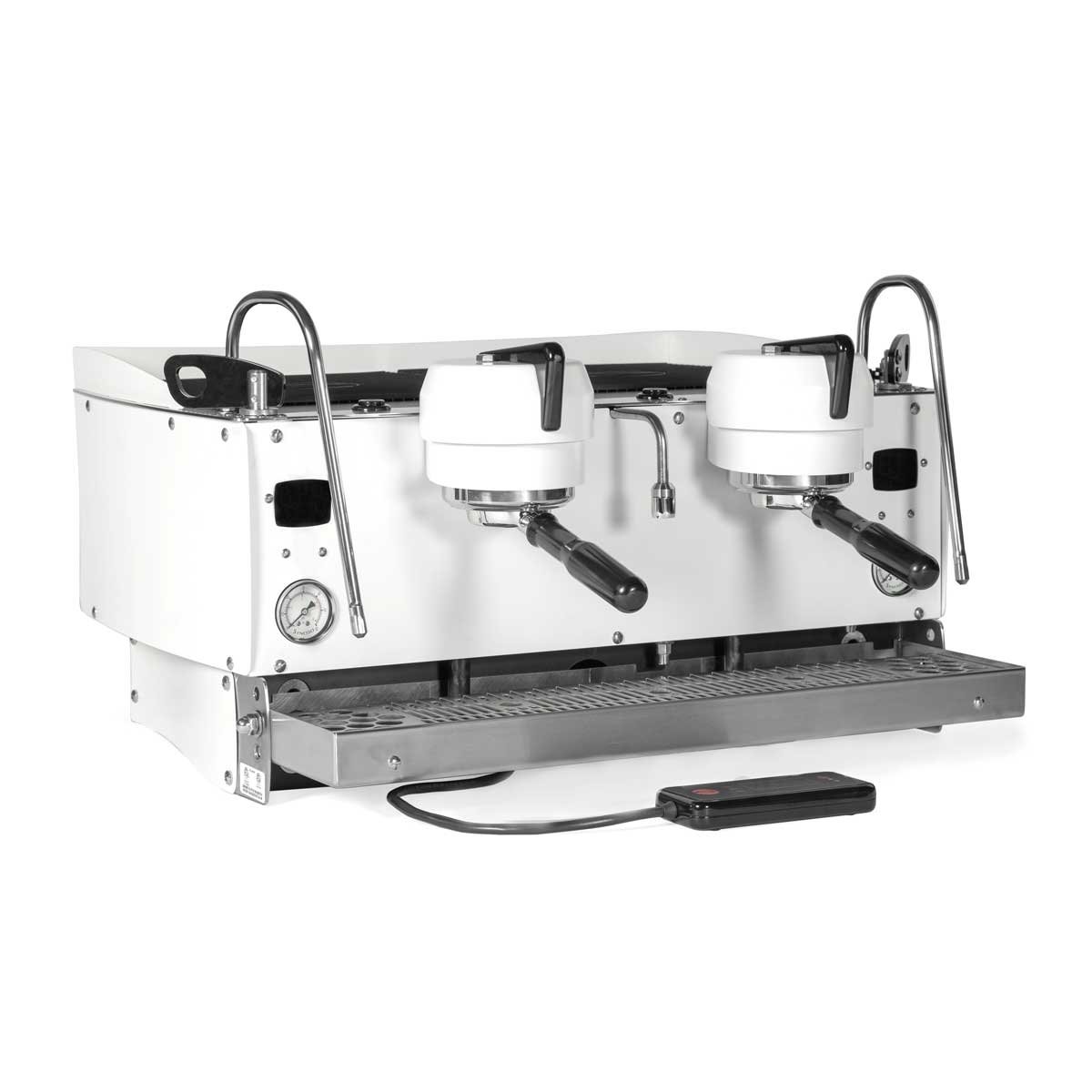 S200-WHITE-FRONT_SIZED Synesso S-Series (200) - Image 3