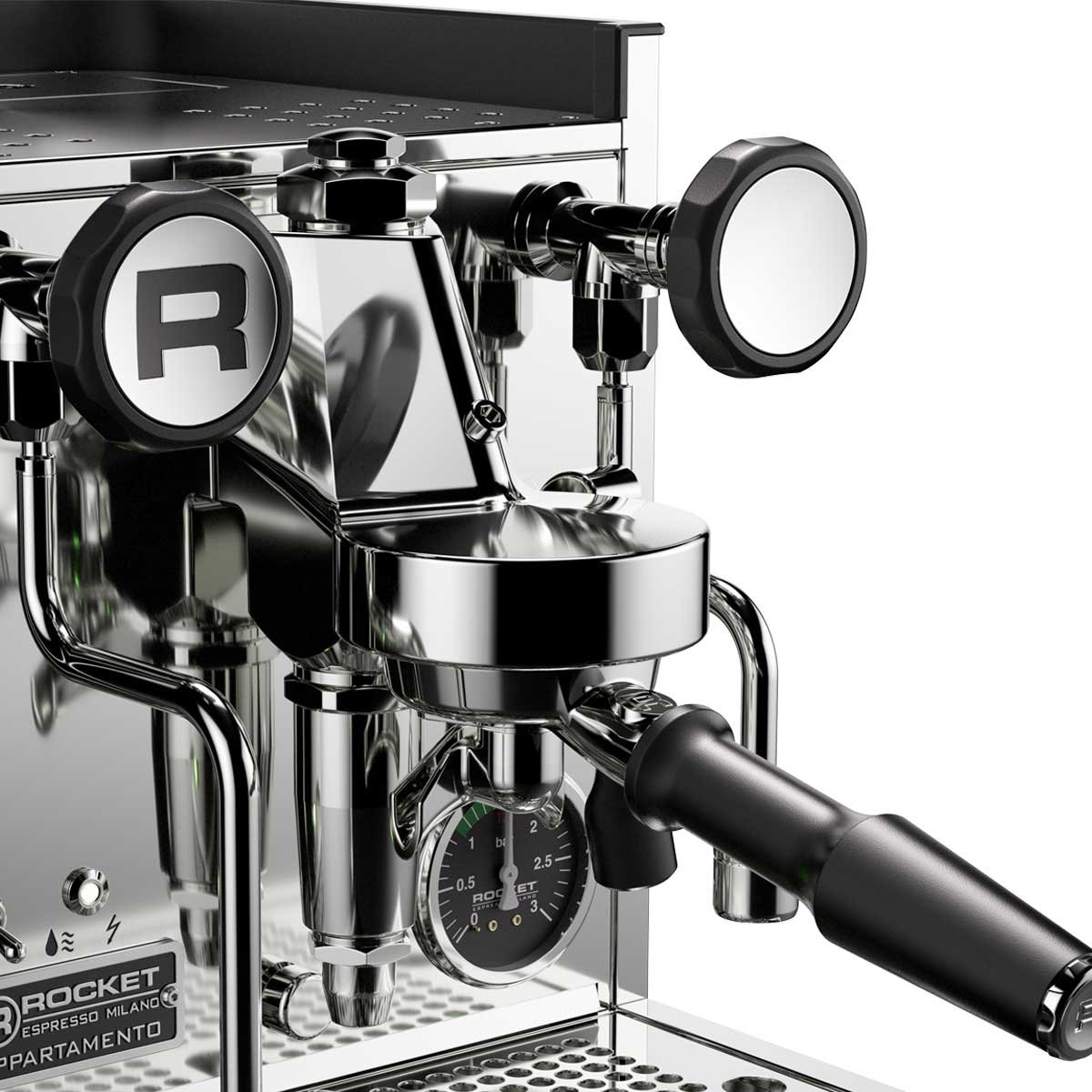 close-up_9fd80e52-dcfe-41b8-855f-43f0919b51e2 Rocket Espresso Appartamento TCA - Image 12