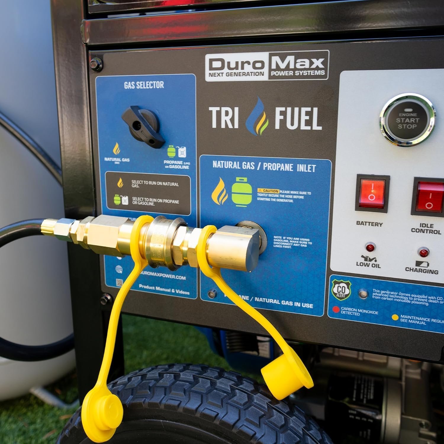 81zAuLPa2FL._AC_SL1500_ DuroMax 15,000-Watt Tri-Fuel Portable Generator XP15000HXT - Image 2